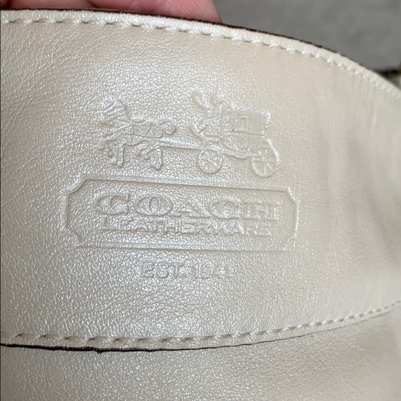 Coach Hobo Light Gold Cream shimmer - Picture 15 of 16